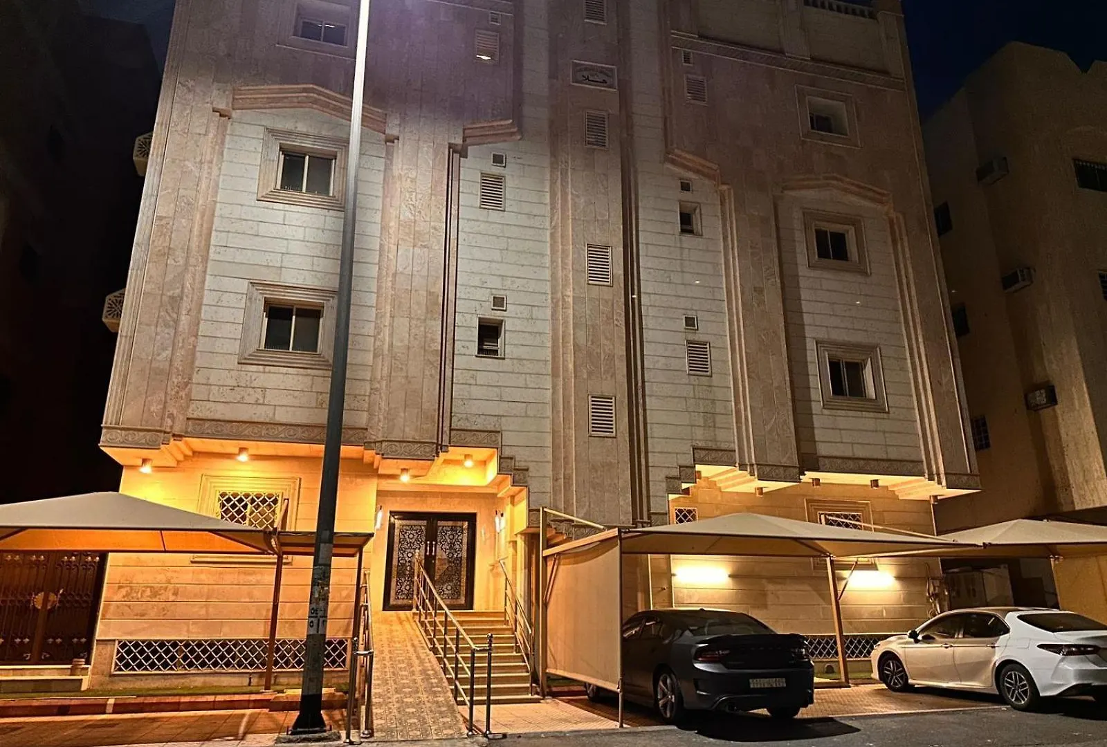 شقة بغرفتي نوم قرب المسجد النبوي 105 دخّول ذاتي Self Check In Medina Lägenhet